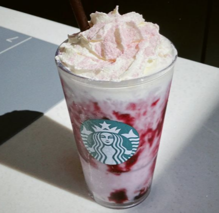 星巴克蓝莓饮料(星巴克星冰乐哪个味道好喝)