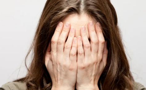 得了焦虑症一辈子就完了吗(得了焦虑症一辈子就没希望)