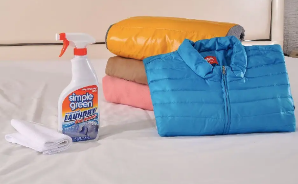 羽绒服用什么洗最好(羽绒服用什么洗衣液)