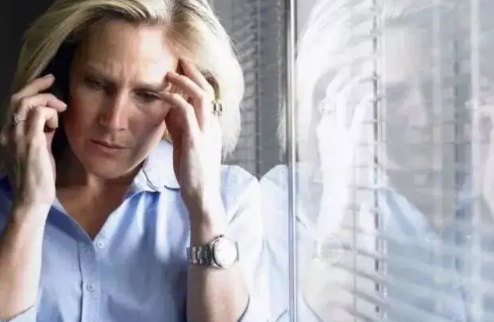 焦虑症患者坐飞机有危险吗?(坐飞机有濒死感)