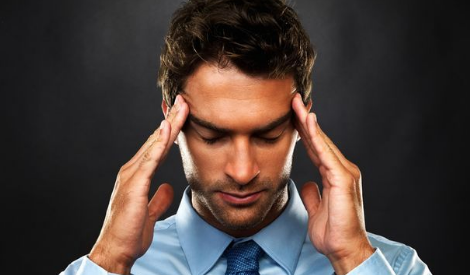 焦虑症和抑郁症哪个痛苦(焦虑症还是抑郁症可怕)