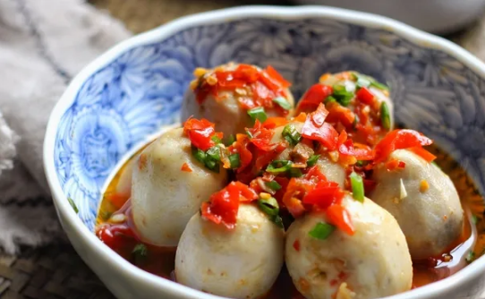 芋头蒸几分钟咋吃(芋头蒸几分钟能剥皮)