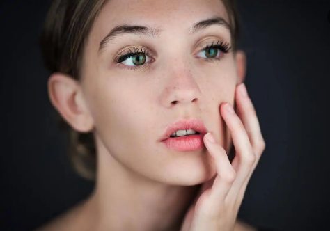 洗眉毛一般多少钱武汉(洗眉毛一般多少钱成都)