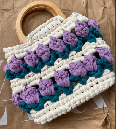 郁金香手工针织包底不平整是怎么回事儿(郁金香不织布制作方法)