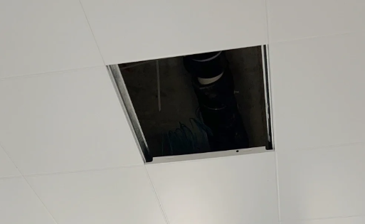 卫生间吊顶用蜂窝板好吗(卧室用蜂窝铝板吊顶好不好)