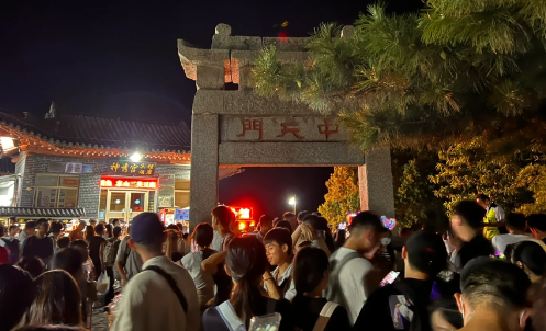 为什么尽量不要晚上去爬泰山呢(晚上去爬泰山危险吗)