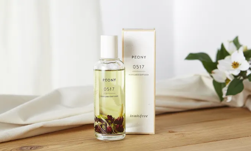 护肤品放在室内有点热可以用吗(夏天房间太热可以放护肤品吗知乎)