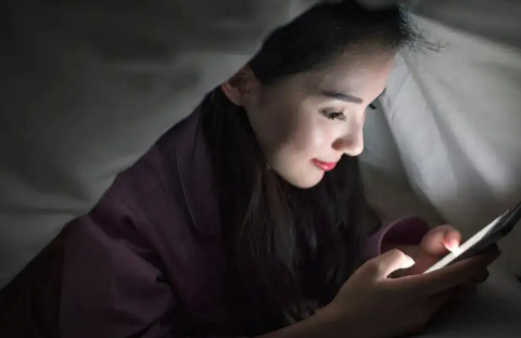 不熬夜才能避免熬夜伤害图片(不熬夜才能避免熬夜)