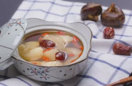 荸荠煮多长时间就可以吃了(荸荠煮多长时间才能吃)