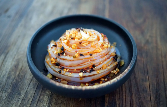 凉粉可以隔夜吃吗(凉粉可以隔水加热吗)