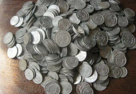 结婚盆里都放什么(结婚盆里都放什么东西)