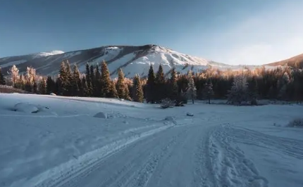 2020年的冬天是暖冬还是冷冬啊(今年冬天是暖冬还是冷冬2020)
