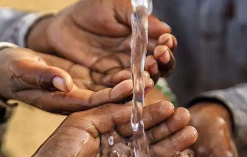 租房水费5元一顿(租房水费5元一吨贵吗)