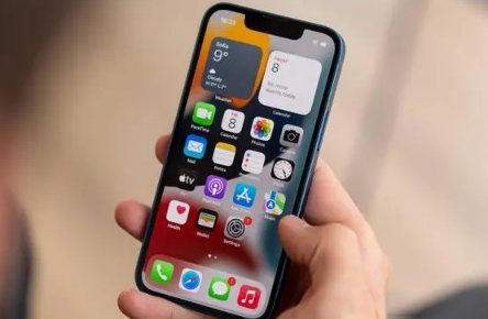 iPhone13首发和双十一差别(iphone13买首发还是等双十一)