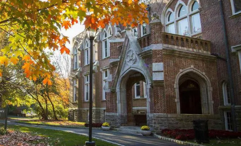 大学隔离14天后能出校门吗(大一新生开学要隔离14天吗)