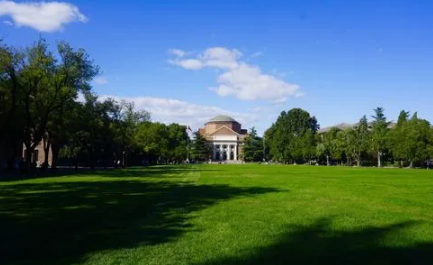 大学隔离14天后能出校门吗(大一新生开学要隔离14天吗)