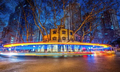 2021南京为什么这么热(九月份的南京热吗)