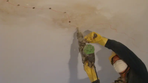 打孔高压灌胶的防水效果好吗(漏水打孔灌胶水能用多久)