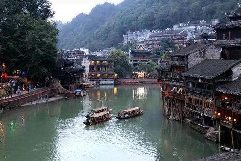 去凤城是否需要核酸检测(现在去凤凰古城要核酸检测吗)