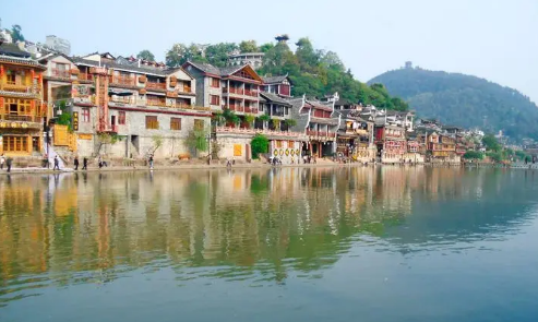 去凤城是否需要核酸检测(现在去凤凰古城要核酸检测吗)