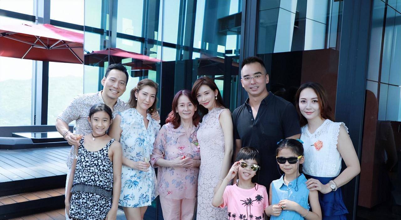 林志玲嫁人了吗?老公是谁(40岁陈乔恩老公)