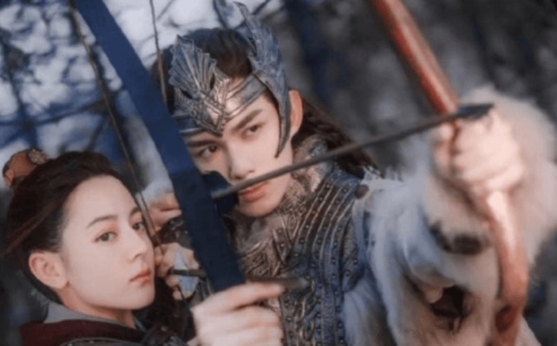 8天拿下7天热度冠军,狮子座的新剧真的成了爆款,赵也憋不住了。