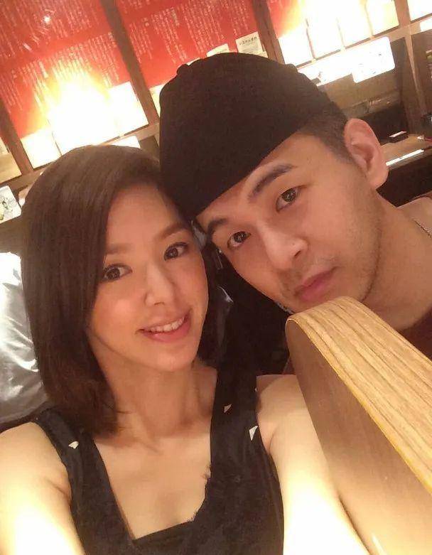 疑似有喜！39岁TVB上位花旦结婚后突然辞演两部剧集视帝老婆顶上(TVB视帝再传婚变)