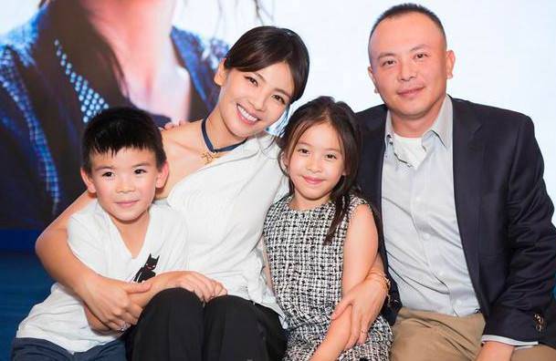 刘涛与王珂视频(刘涛喜欢王珂什么)