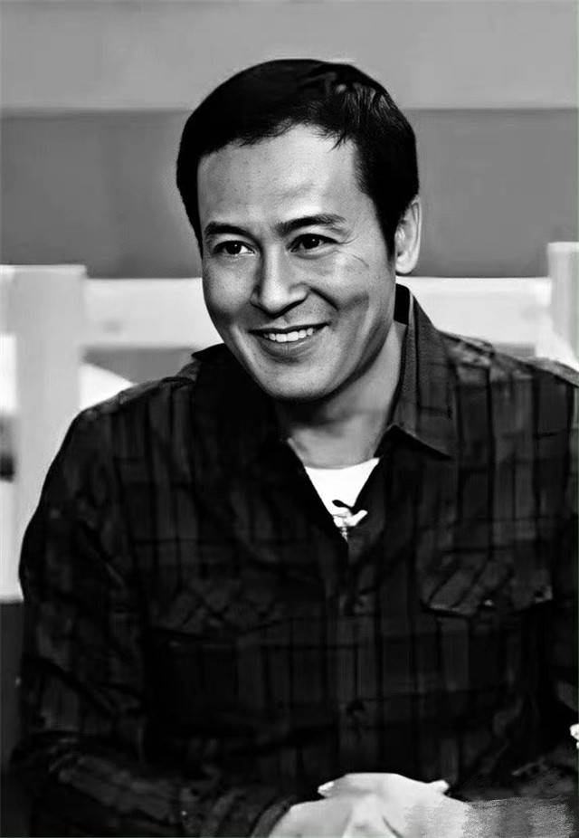 安亚萍,老版《三国演义》马超演员,去世,享年57岁,患喉癌。