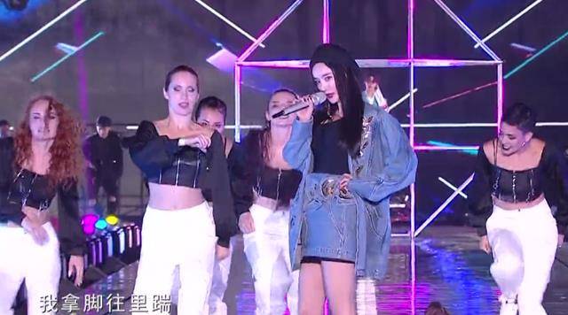 腾格尔唱的野狼disco视频(腾格尔翻唱的野狼disco)