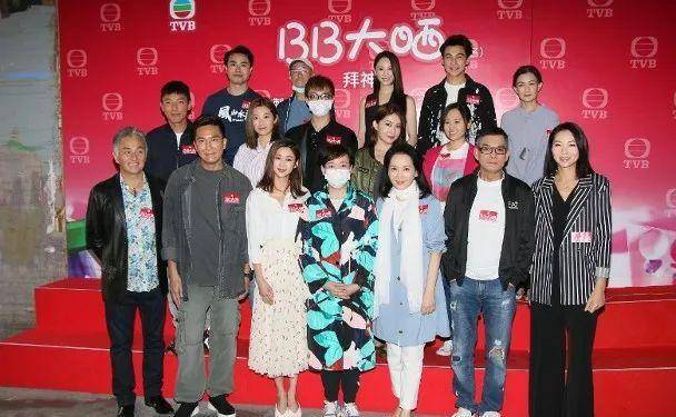 疑似有喜！39岁TVB上位花旦结婚后突然辞演两部剧集视帝老婆顶上(TVB视帝再传婚变)