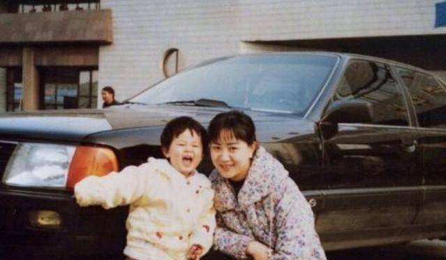 安迪的妈妈太低调了!是《天龙八部》年的她。难怪安迪这么优秀。