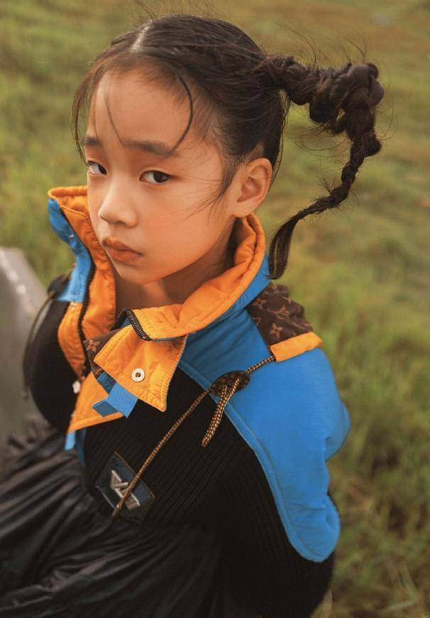 小s夸小女儿像碧昂丝(小s女儿时尚照片)