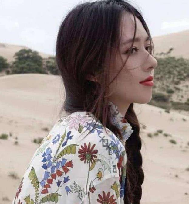 初恋归来,他竟抛下婚礼上的孕妻(当然,这些都是她的豪门老公)