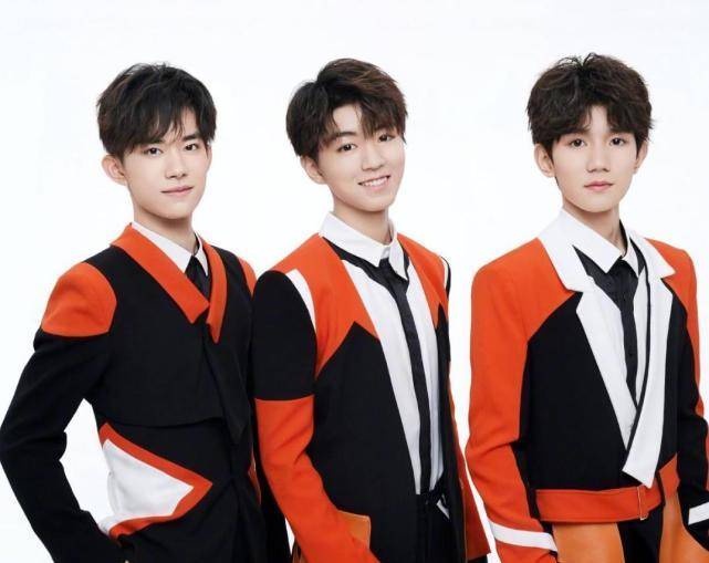 tfboys宠爱里的小女孩(还记得被TFBOYS宠爱的女孩吗,如今变得怎样了呢?)