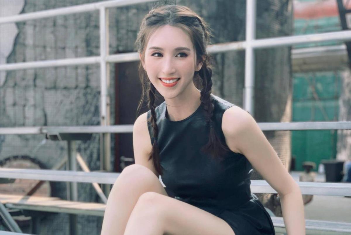 体操冠军被富婆追求(嫁给富豪的体操运动员)