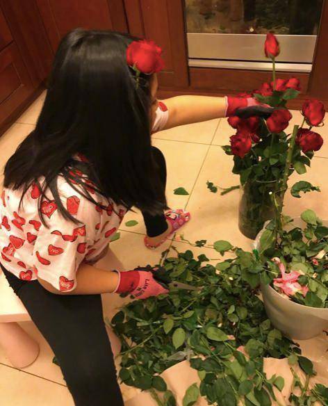 11岁王诗龄身高赶上李湘!(李湘女儿王诗龄照片)