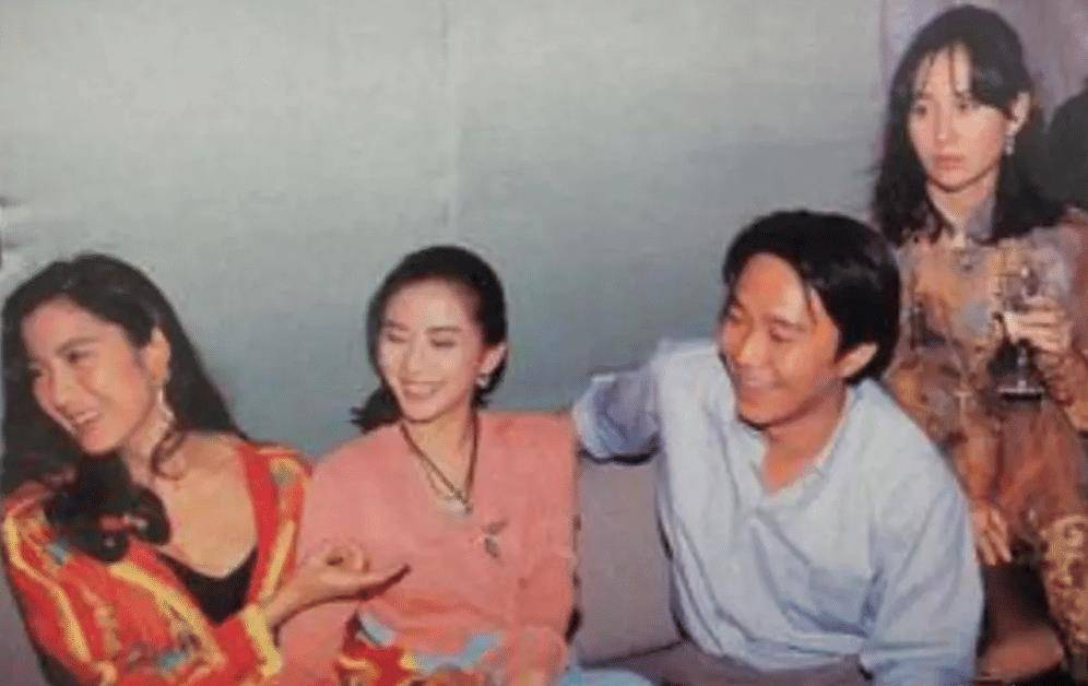 事业精彩、感情黯淡,相恋18年一直未婚,杨紫琼一生精彩纷呈(杨紫琼感情经历)