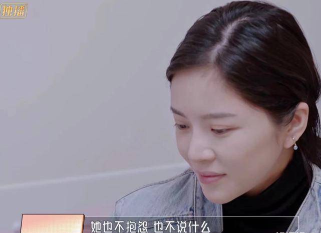 杜春妻子怀孕6个月,胎儿囊肿增大,有早产风险。医生的话让她哭了。