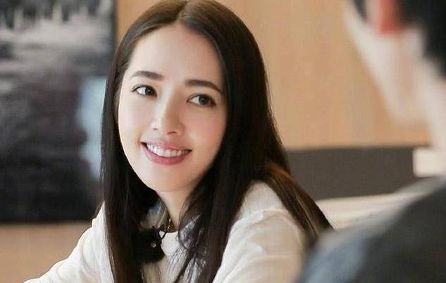 初恋归来,他竟抛下婚礼上的孕妻(当然,这些都是她的豪门老公)