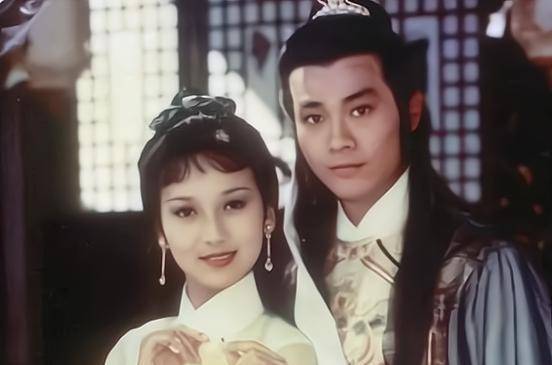 郑少秋沈殿霞结婚(郑少秋沈殿霞离婚)