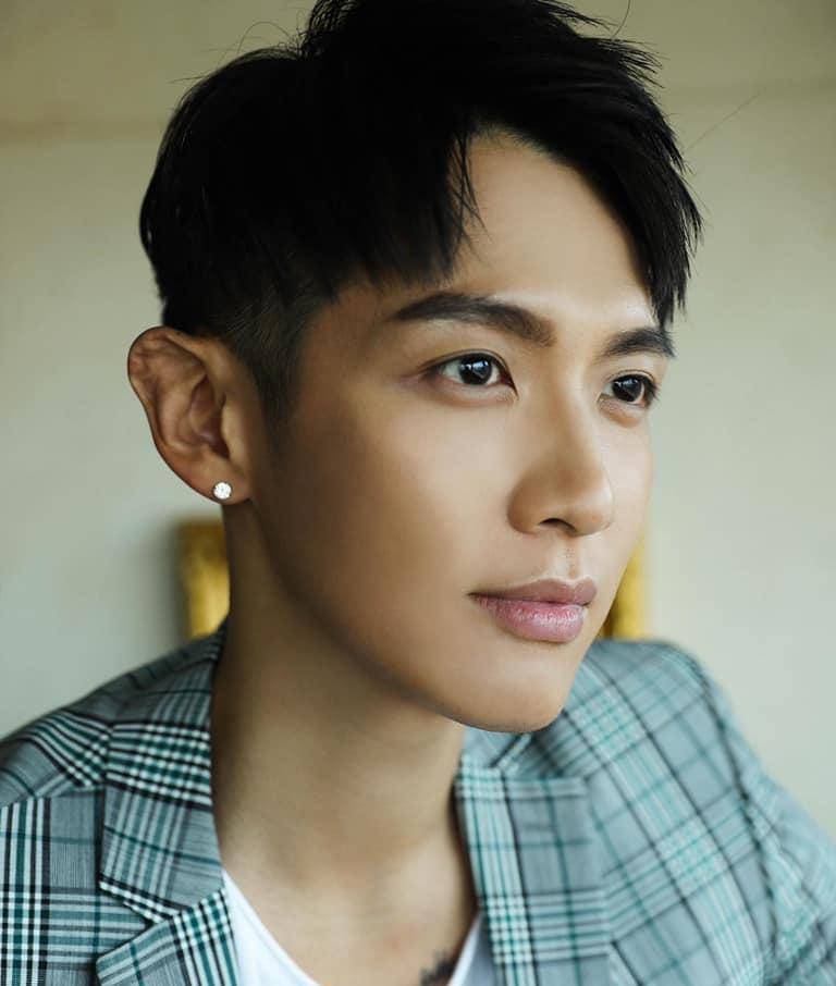 萧亚轩绯闻男友(萧亚轩交的18个男朋友都有谁)