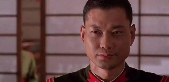 曾经踢断李连杰胳膊的吴京,现在62岁了,没人想扇他。