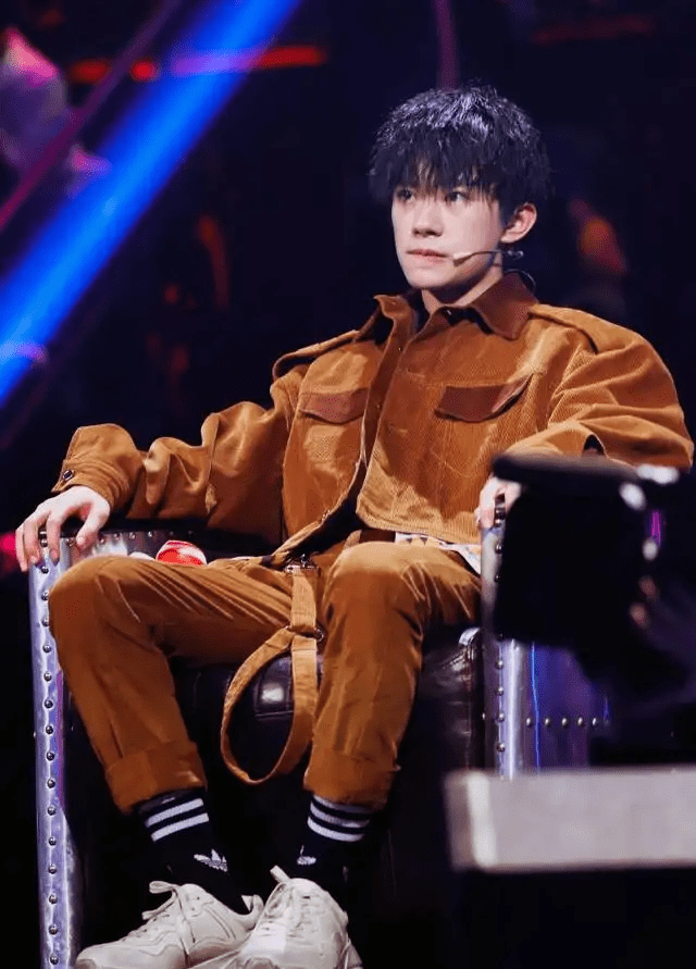 杰克逊易：考官被问及他的特权。他动了谁的奶酪？