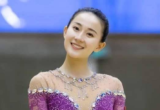 体操冠军被富婆追求(嫁给富豪的体操运动员)