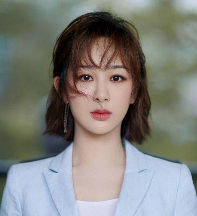 安迪的妈妈太低调了!是《天龙八部》年的她。难怪安迪这么优秀。