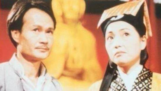 绝对美女的“石榴姐”,曾经的美少女,被周星驰培养,最终成为亿万富翁。