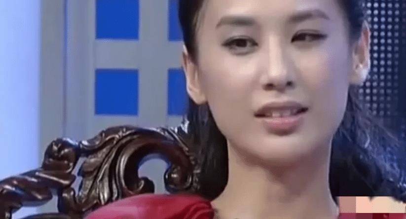 只有这样,我们才能知道,对李没有秘密崇拜,对自己清醒而努力的在武汉的日日夜夜是怎样的。