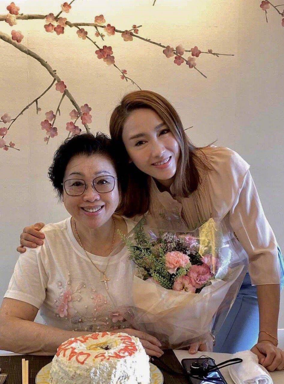 黎姿女儿几岁(黎姿3个女儿)