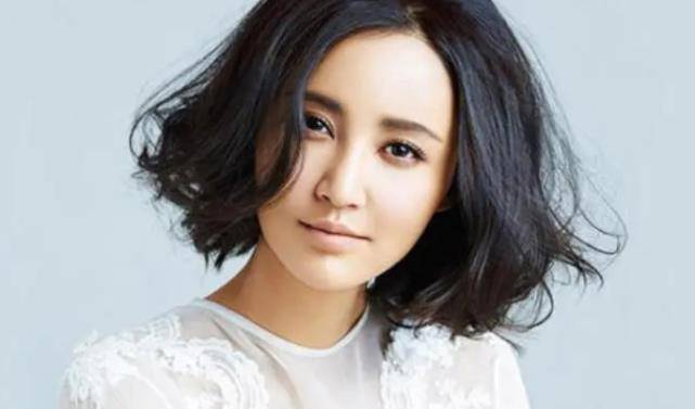 张欣怡透露别人不好,意思是杨幂耍大牌被骂,陈妍希误下海?